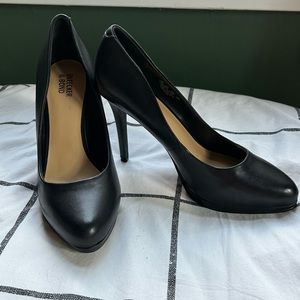 Bleecker & Bond Black Leather Pumps